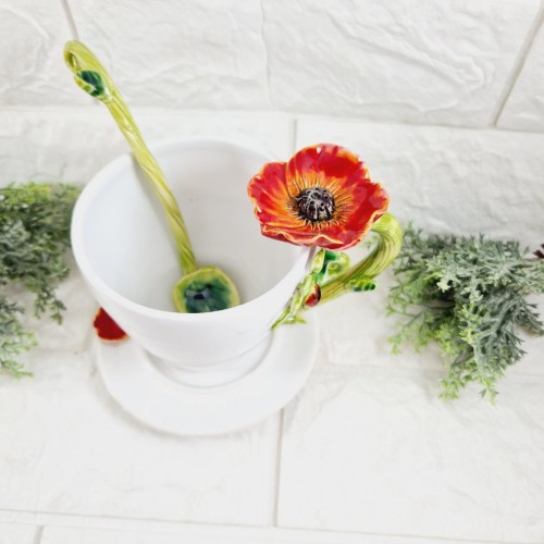 Керамична чаша с чинийка и лъжичка- Мак
